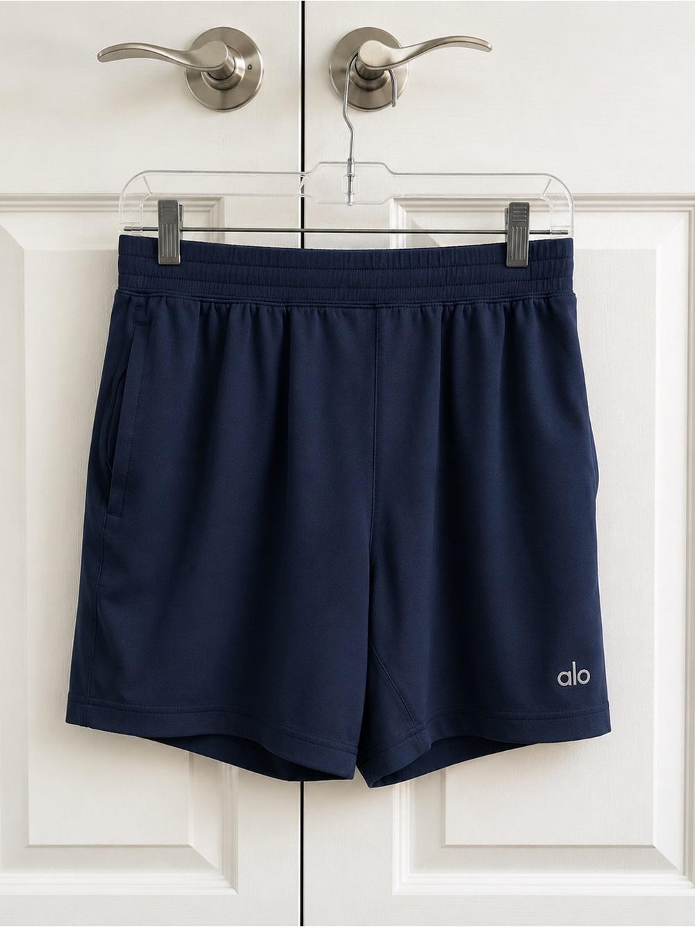ALO Yoga Men's Navy Athletic Shorts